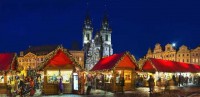 mercatini di natale di notte a praga